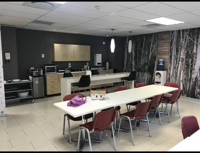 315M² OFFICE TO LET IN PLATTEKLOOF